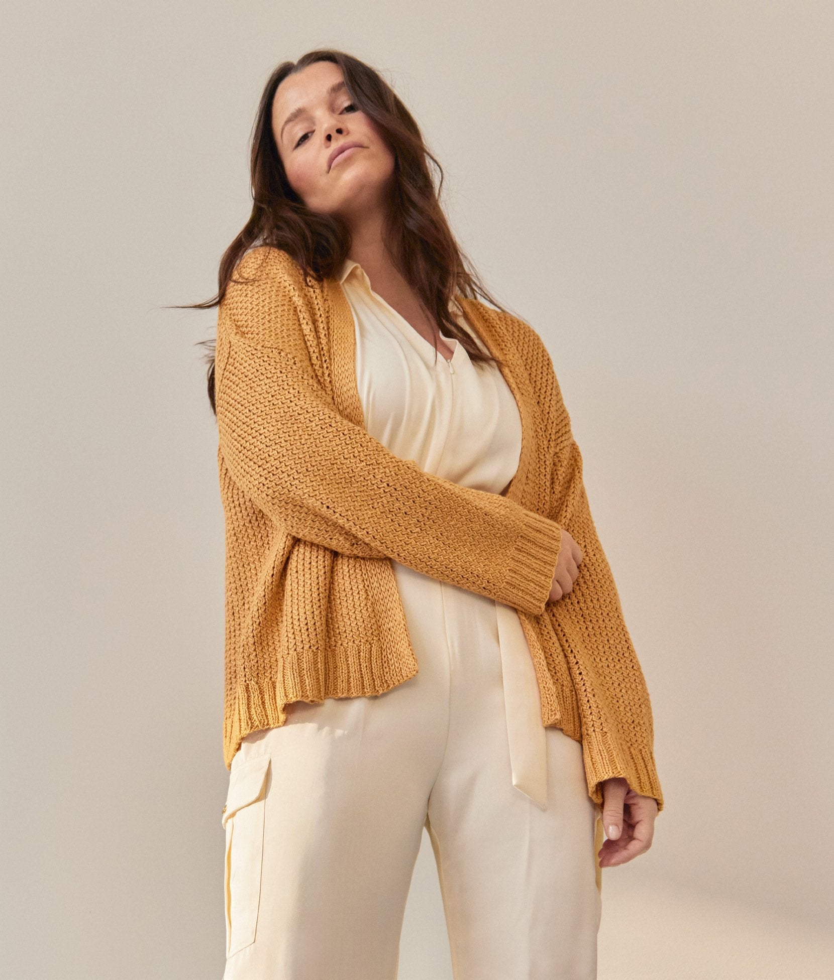 CARDIGAN · LINARTE