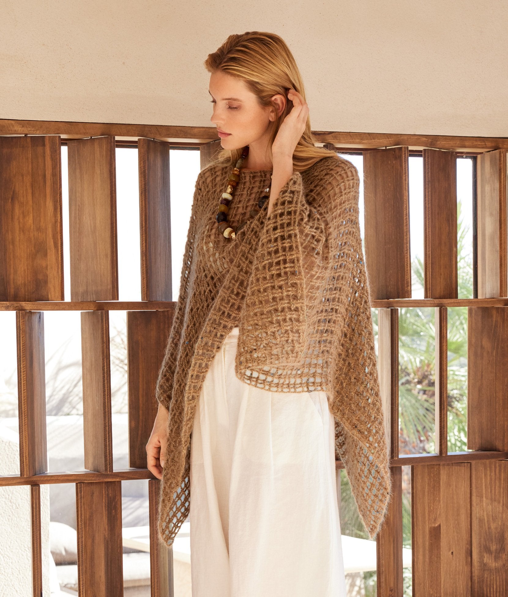 HÄKELPONCHO · NATURAL SUPERKID TWEED