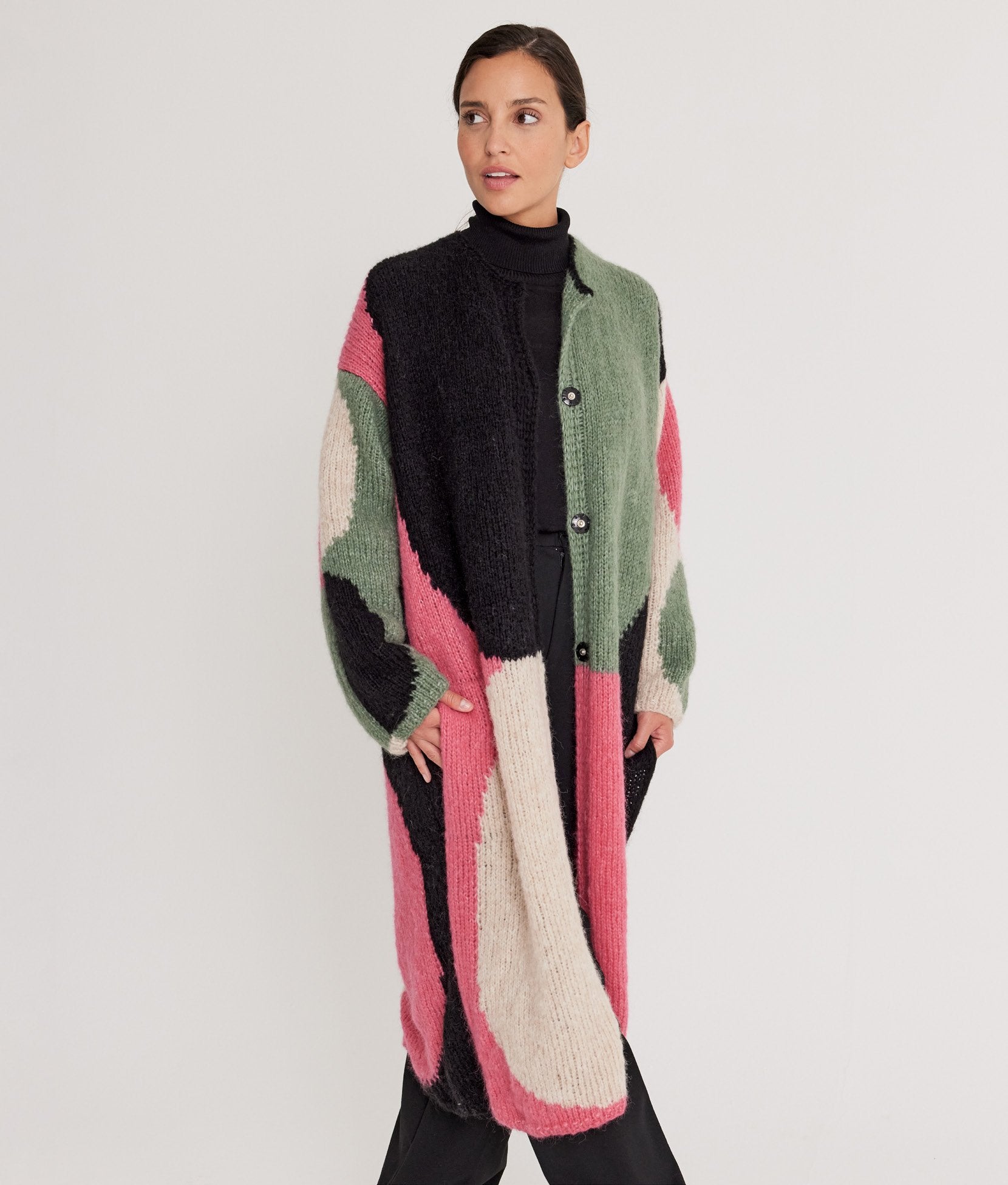 MANTEL · ALPACA AIR