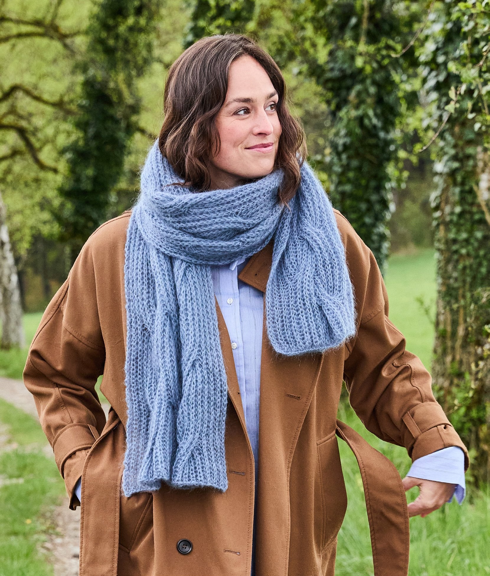 Schal mit Zopf-Patentmuster · Landlust Kidmohair