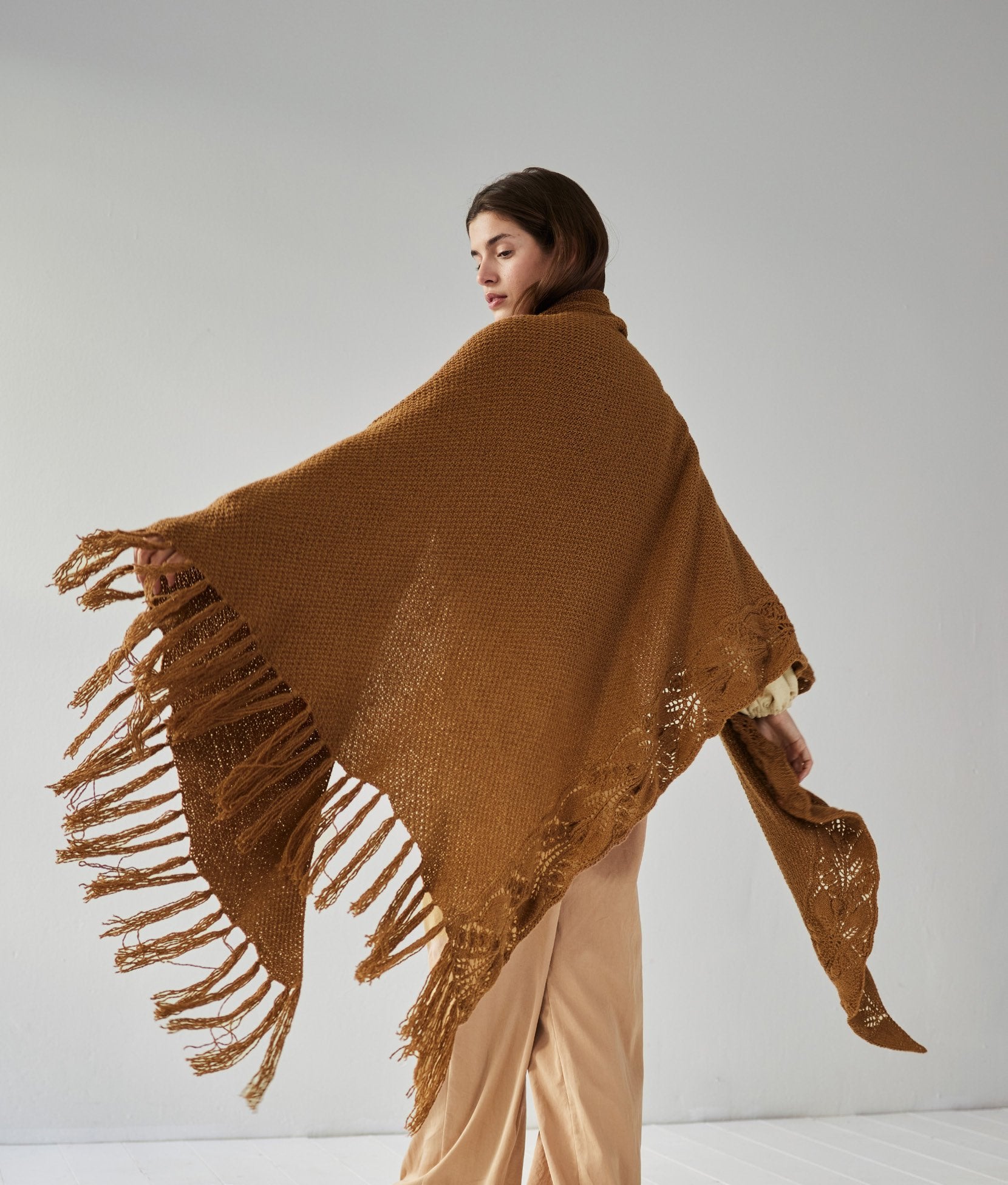 DREIECKSTUCH · CASHMERE LOVE