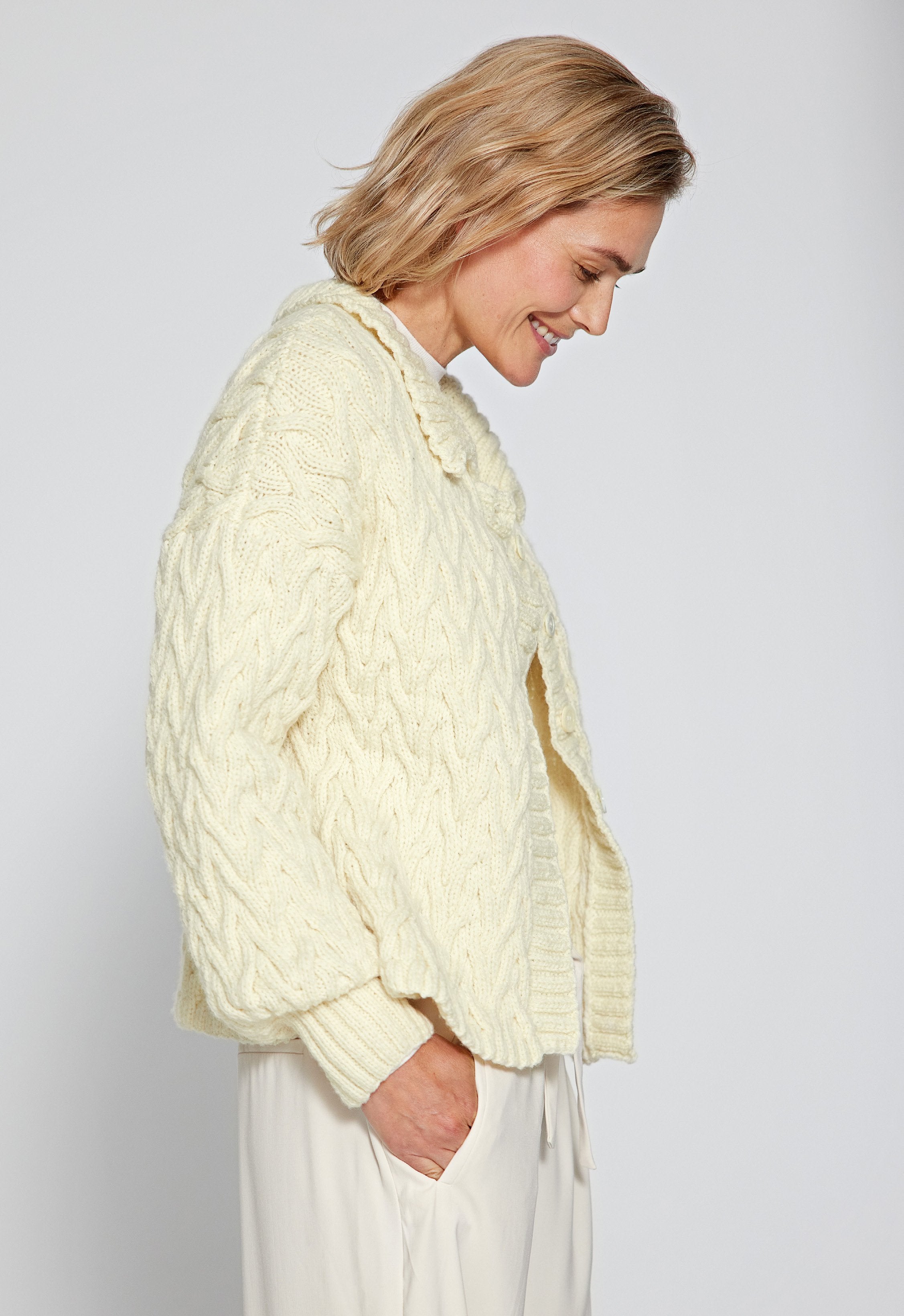 CARDIGAN · COOL MERINO