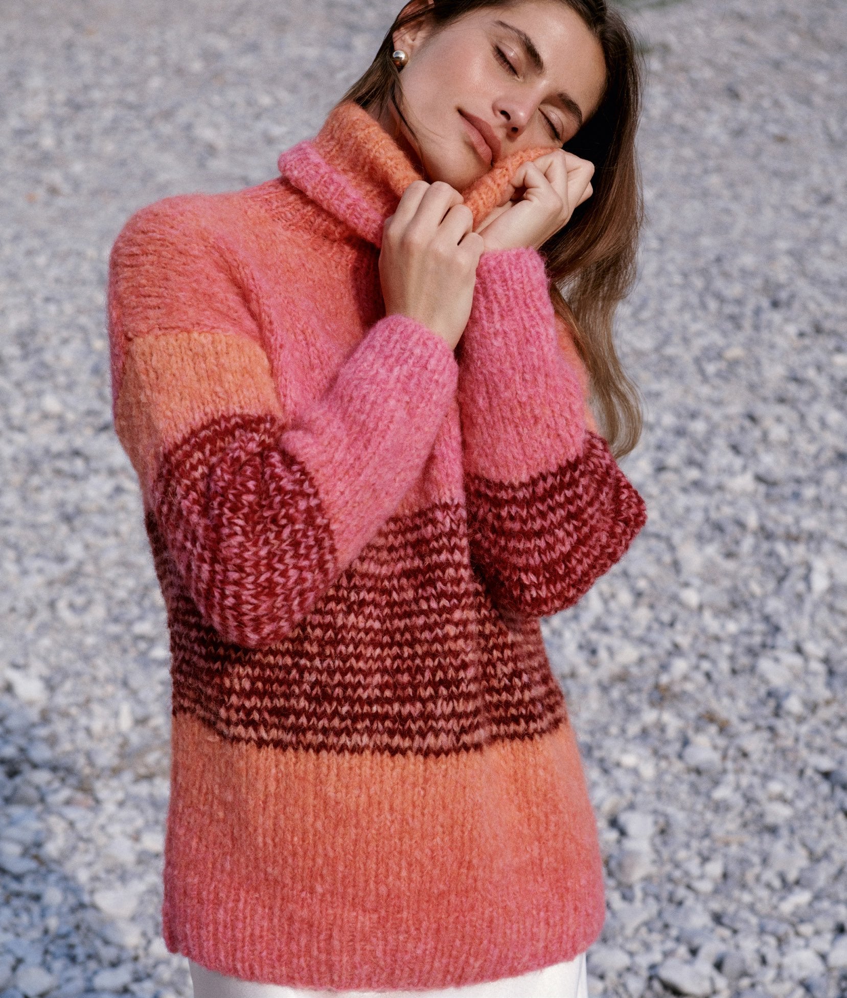 ROLLKRAGENPULLOVER · AVIO