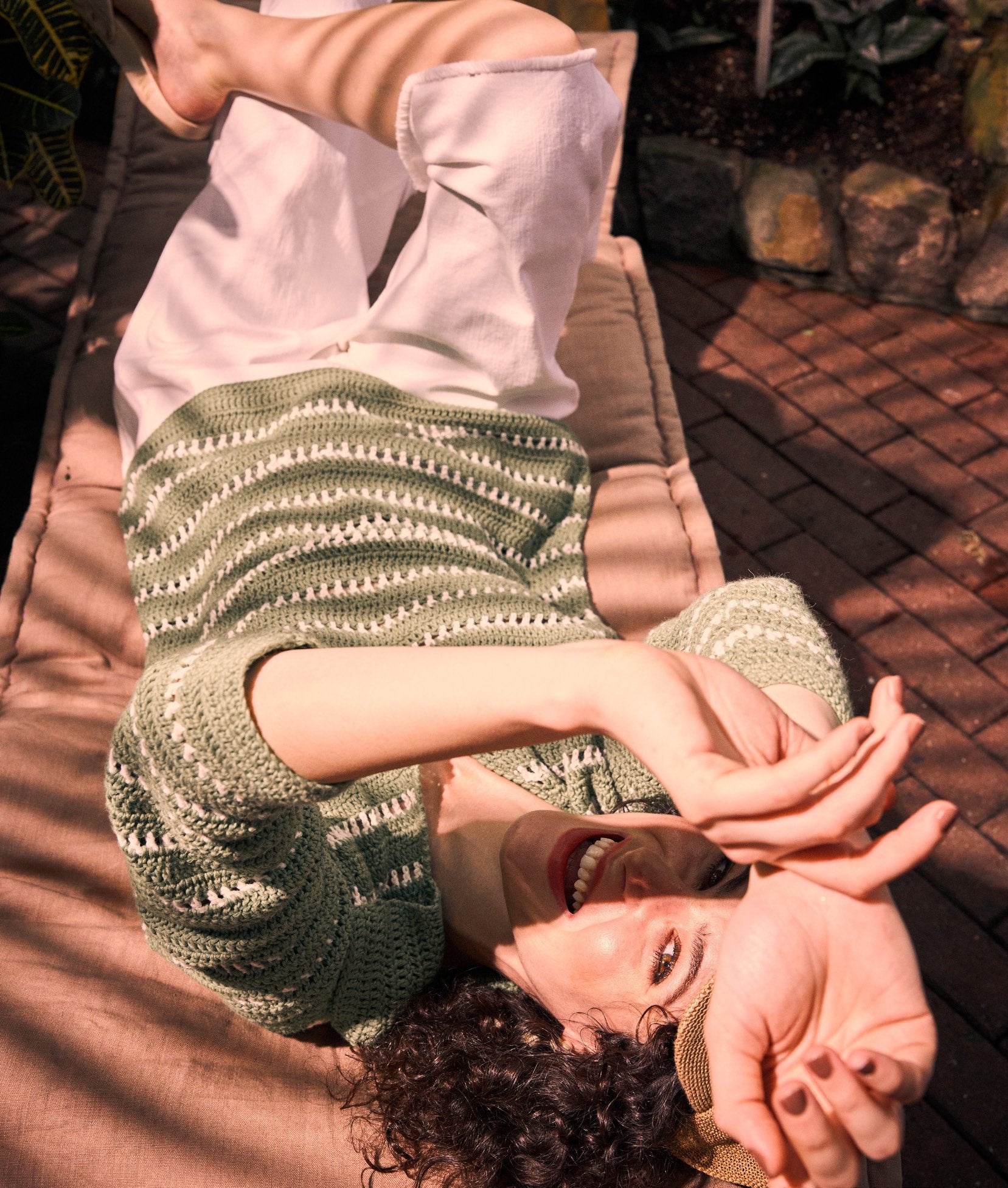 HÄKELPULLOVER · BRIGITTE NO. 4