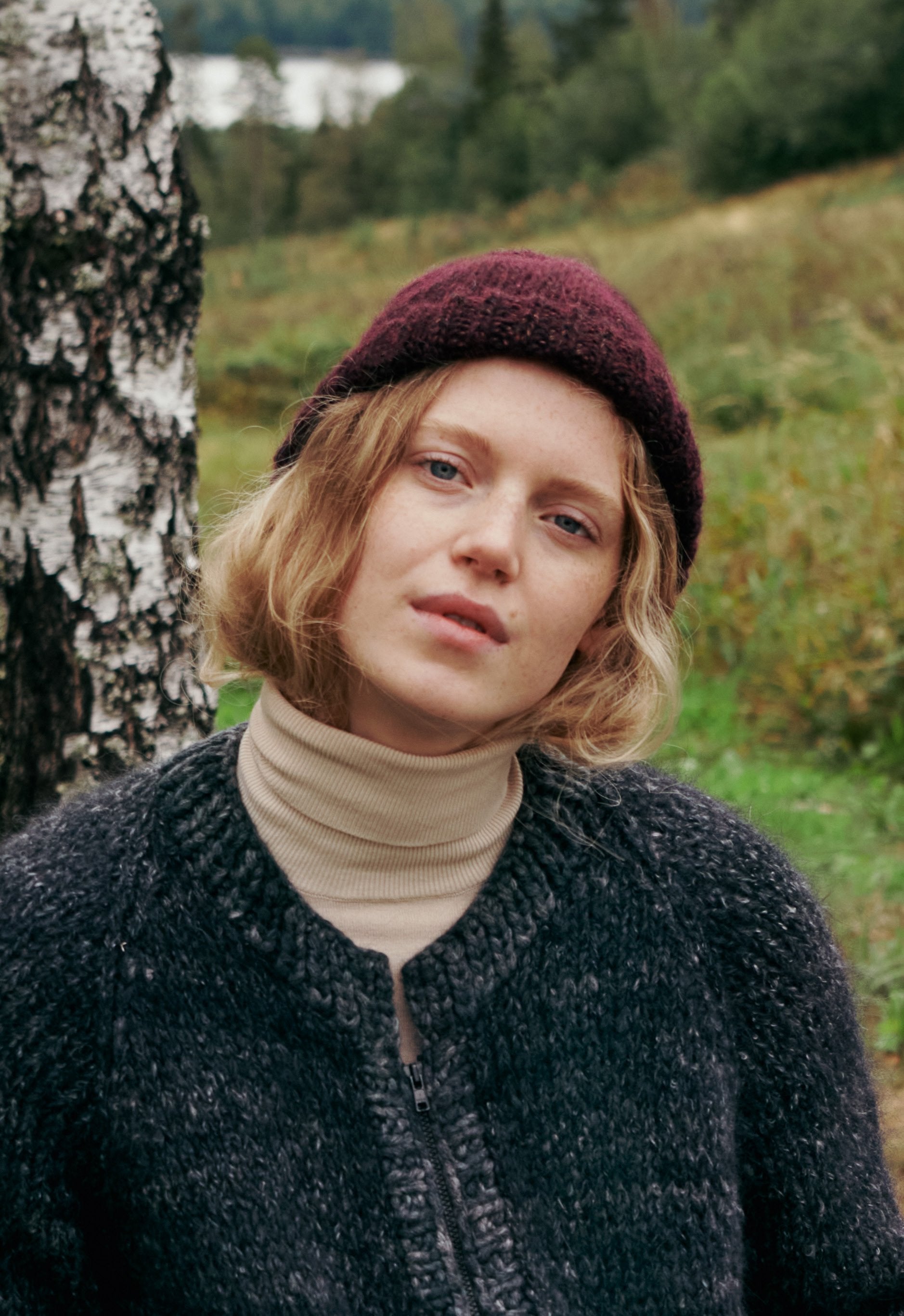 MÜTZE · SARA