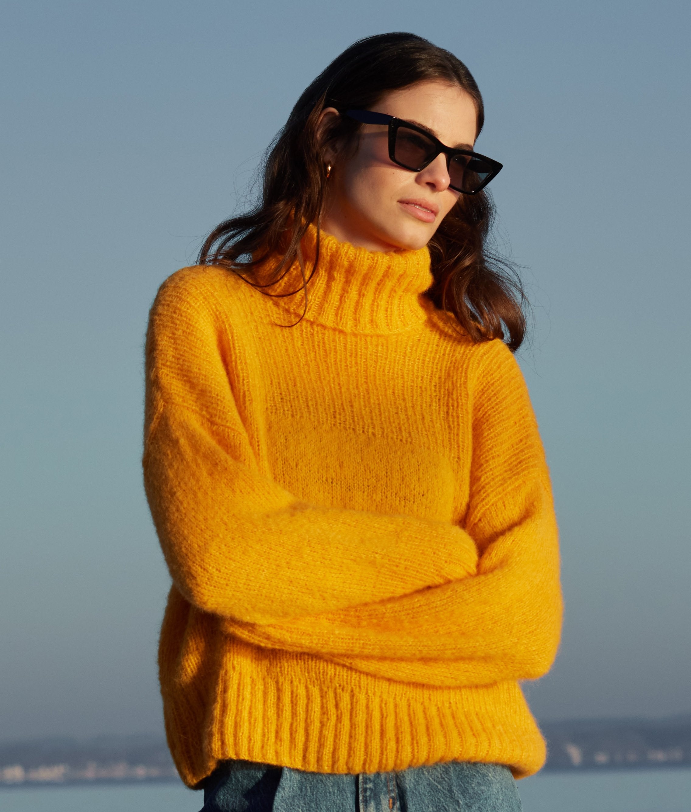 ROLLKRAGENPULLOVER · SETASURI BIG