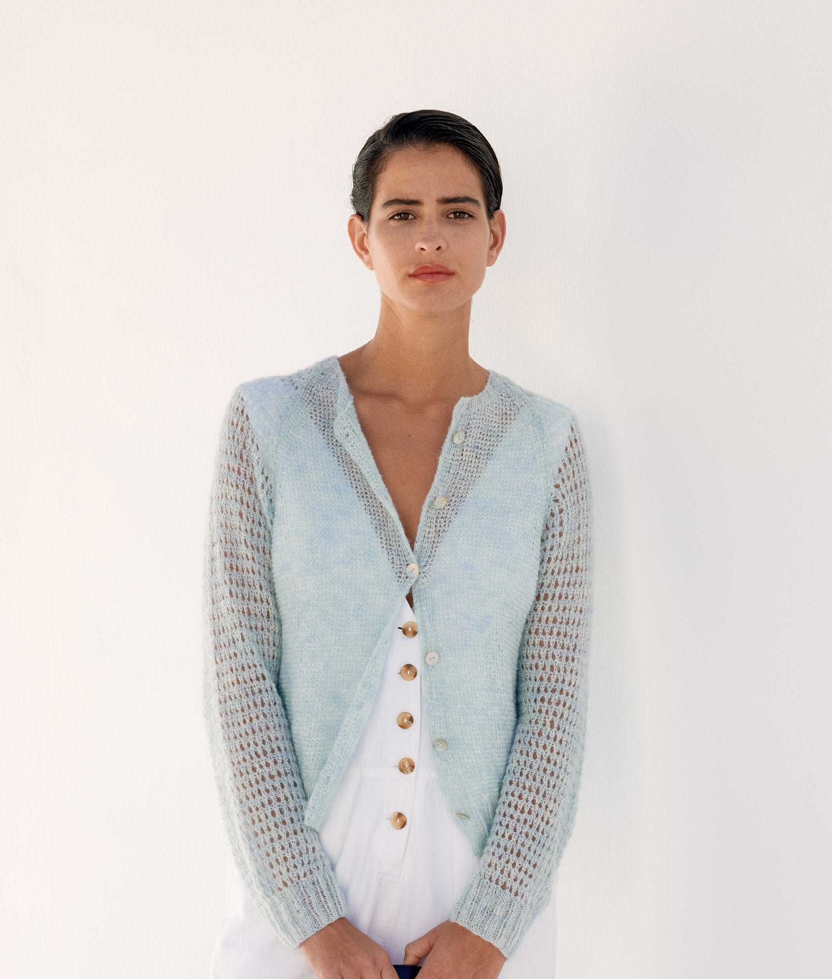 JACKE · BELLA