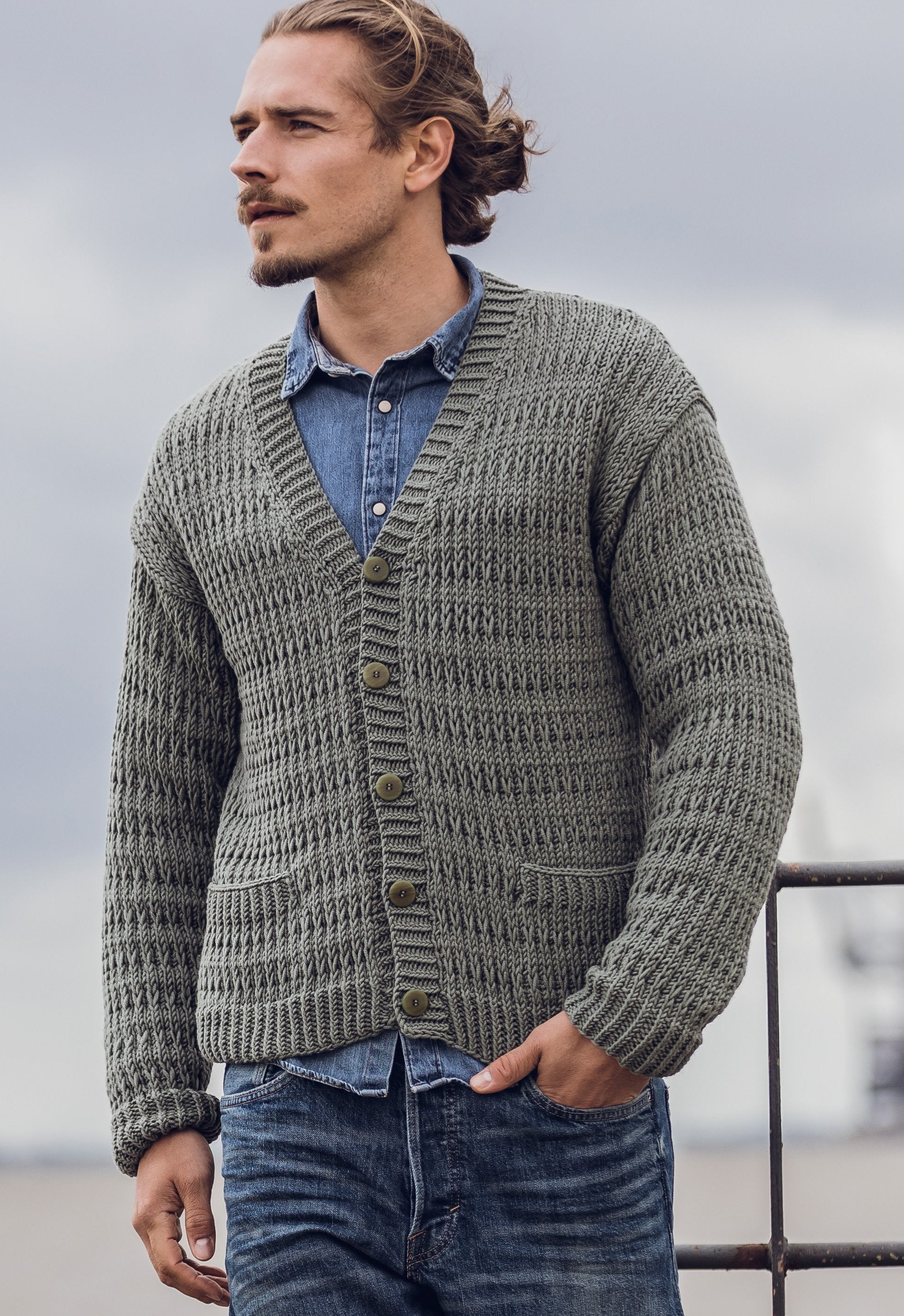 CARDIGAN · BINGO