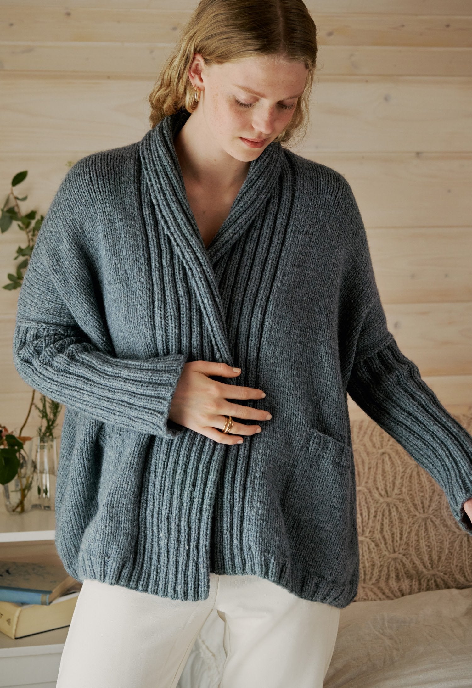 CARDIGAN · ALTA MODA CASHMERE 16