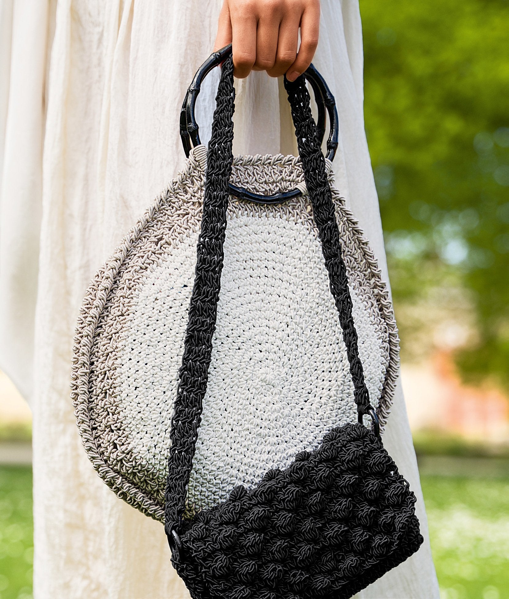 RUNDE TASCHE · THE CORE