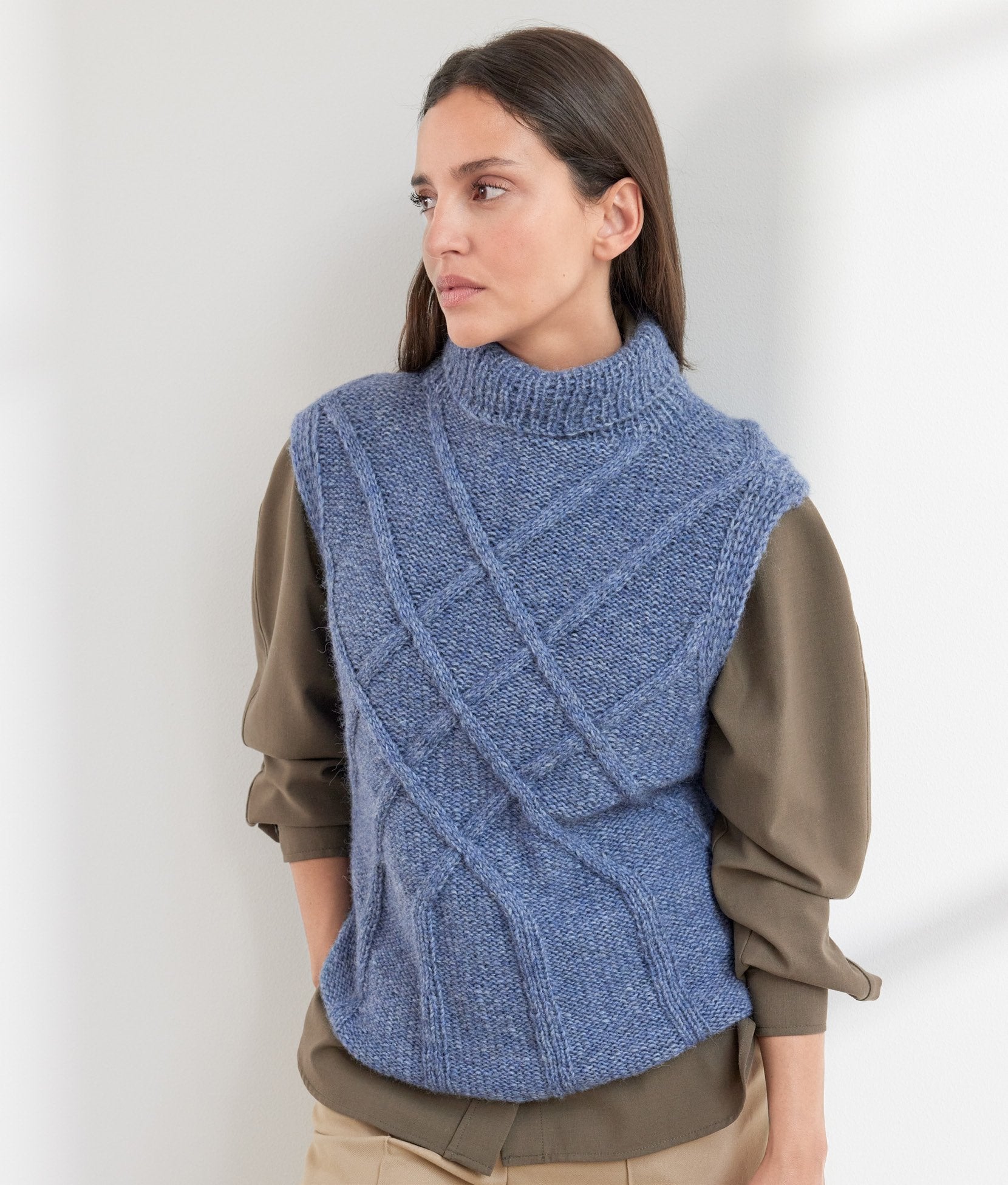 PULLUNDER · BRIGITTE NO. 2