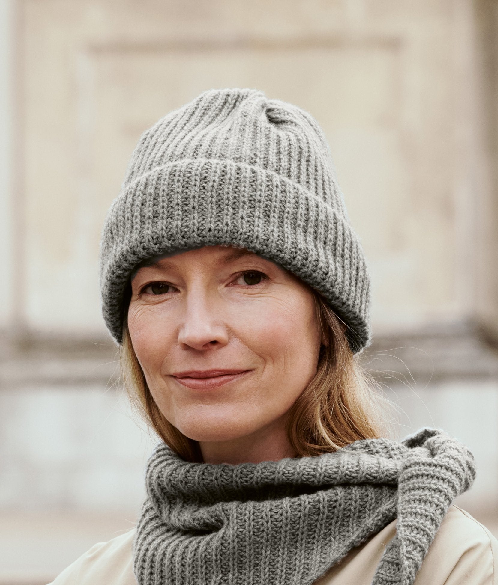 MÜTZE · CASHMERE VERDE
