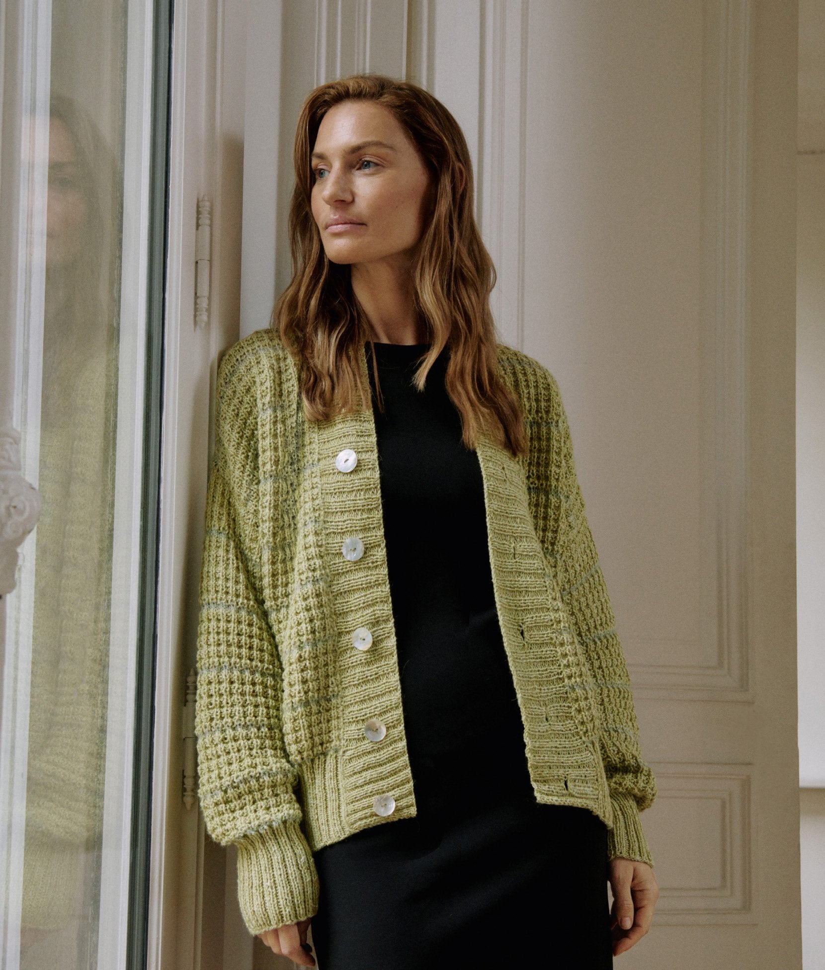 JACKE · CARA & BELLA