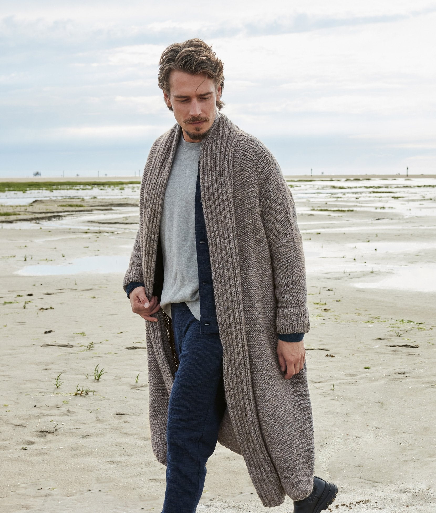 MANTEL · COUNTRY TWEED FINE & PUNO DUE