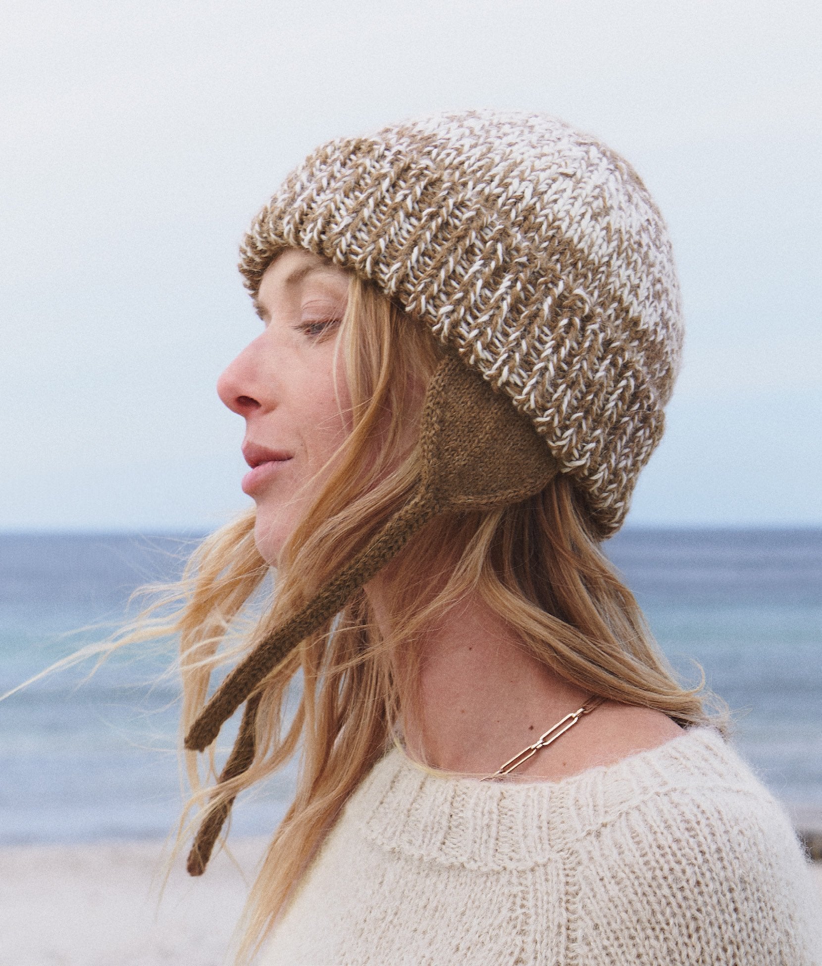 Mütze mit Ohrenklappen · Natural Alpaca Classico