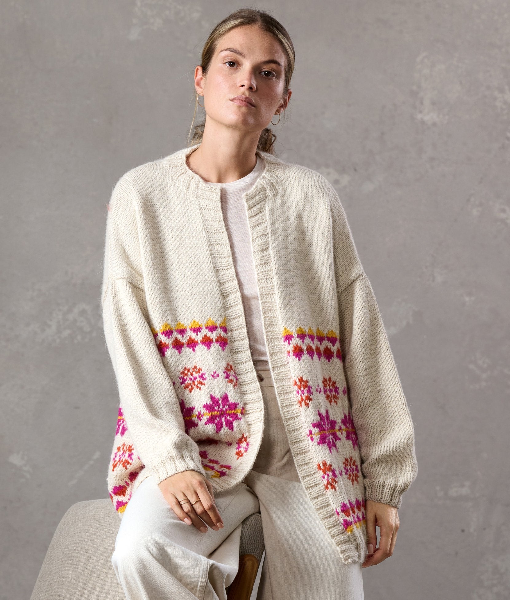 Cardigan · Natural Lama Chunky