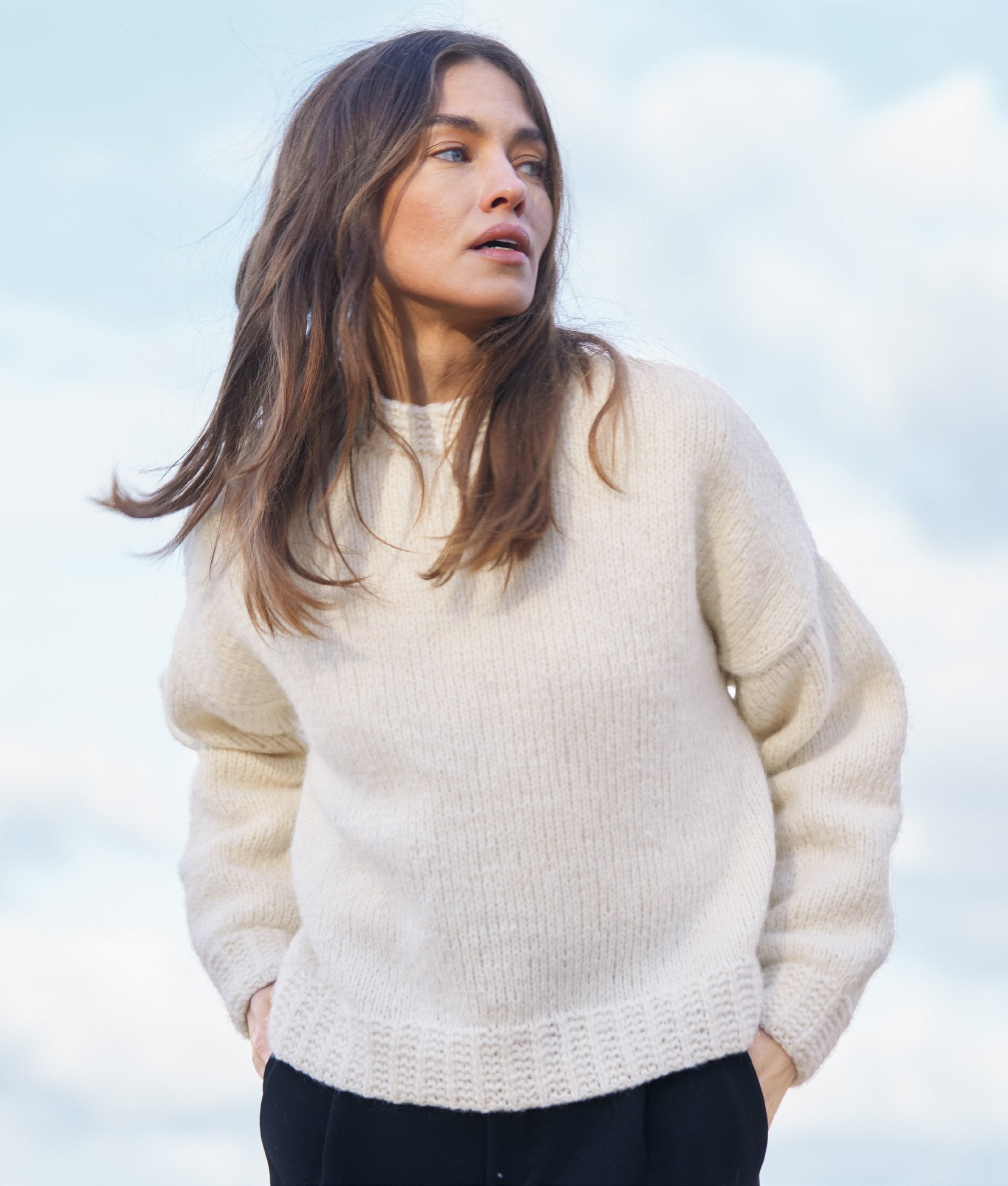 PULLOVER · SPUMA