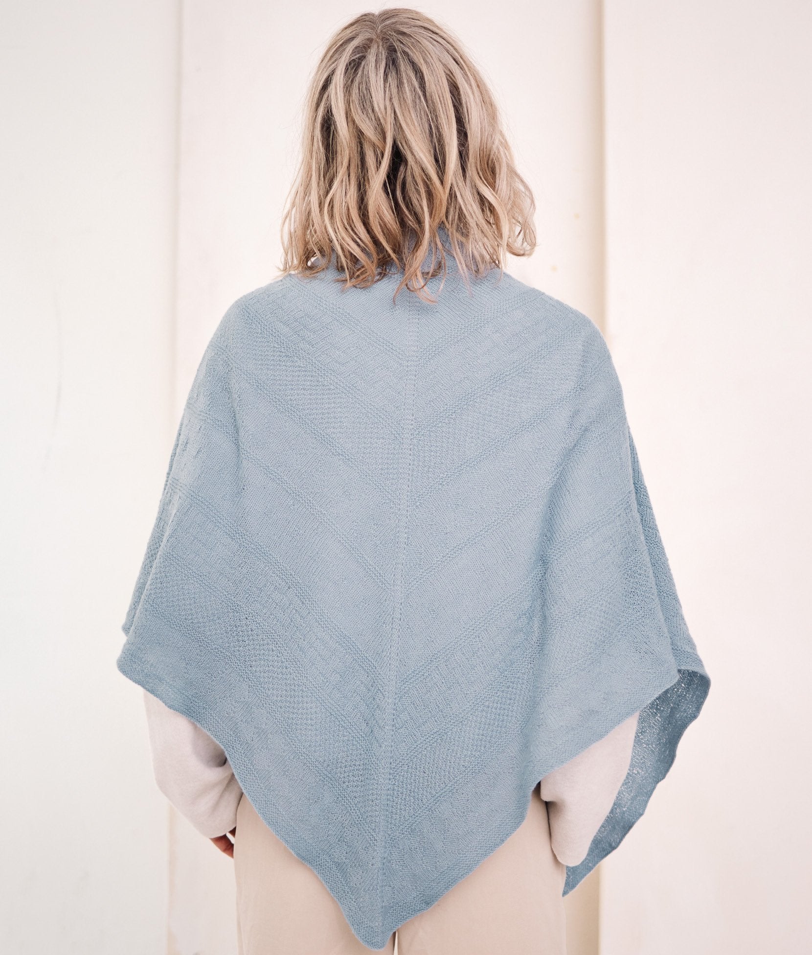 DREIECKSTUCH · COOL WOOL LACE