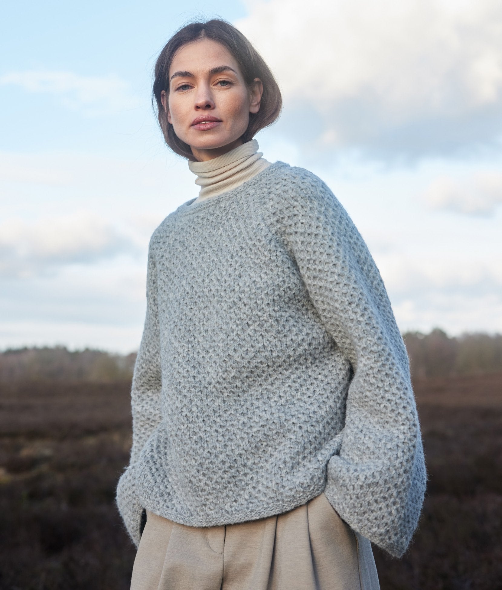 RAGLAN-PULLOVER · SPUMA